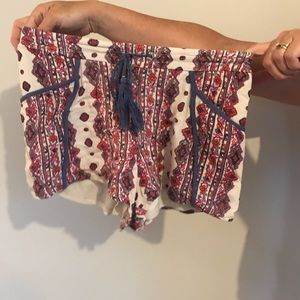 Francesca’s flowy shorts